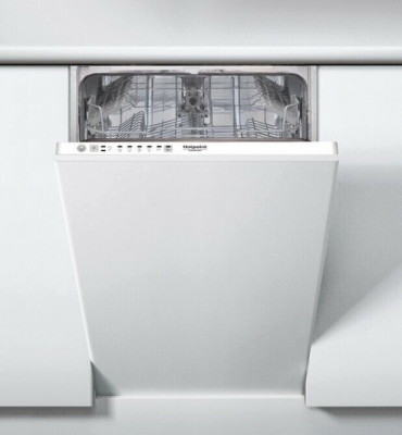 Встраиваемая посудомоечная машина Hotpoint-Ariston BDH20 1B53